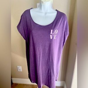 Lightweight cotton dolman sleepshirt.